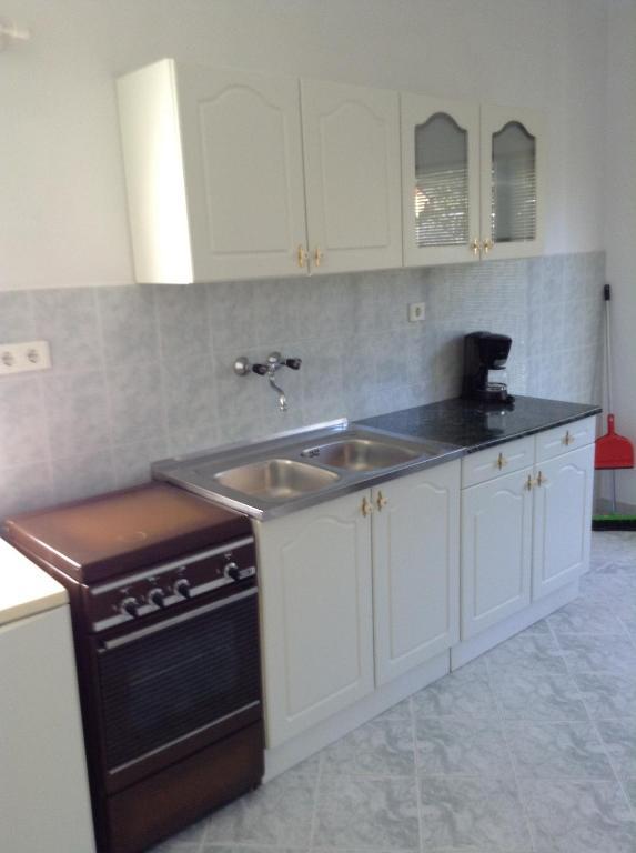 Rozs Haz Apartment Zalakaros Bilik gambar