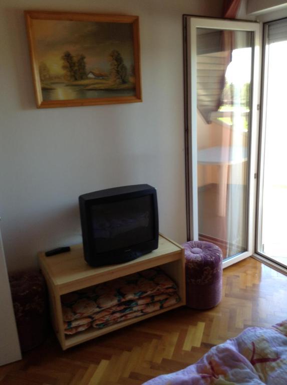 Rozs Haz Apartment Zalakaros Bilik gambar